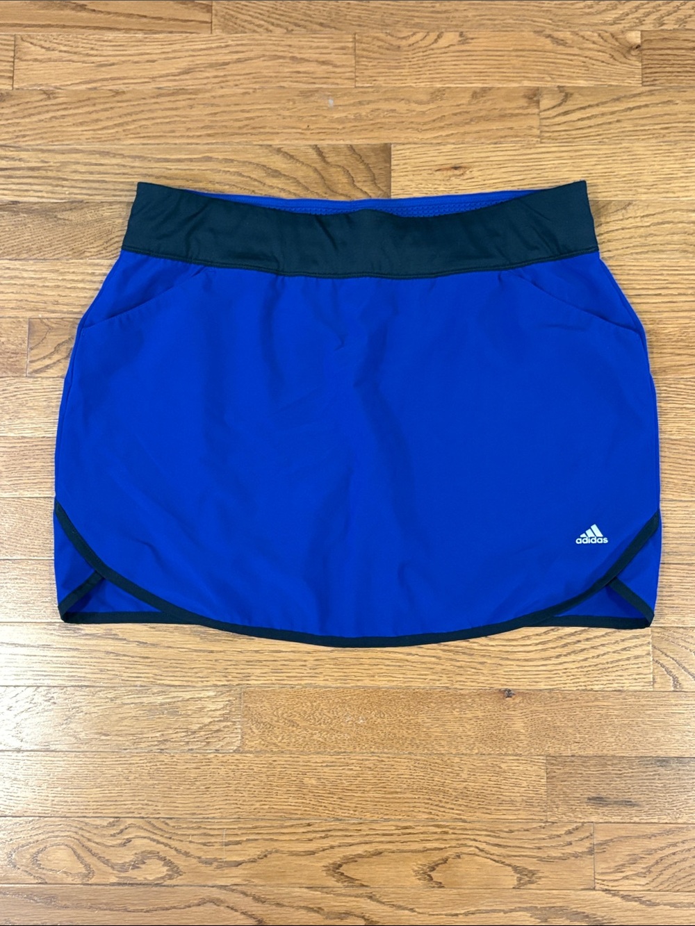 Adidas | Navy Blue & Black Athletic Skort w/ Bike Shorts & Pockets Size Large